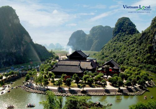 Bai Dinh, stands as one of the largest Buddhist complexes in Southeast Asia, located in Ninh Binh, Vietnam.