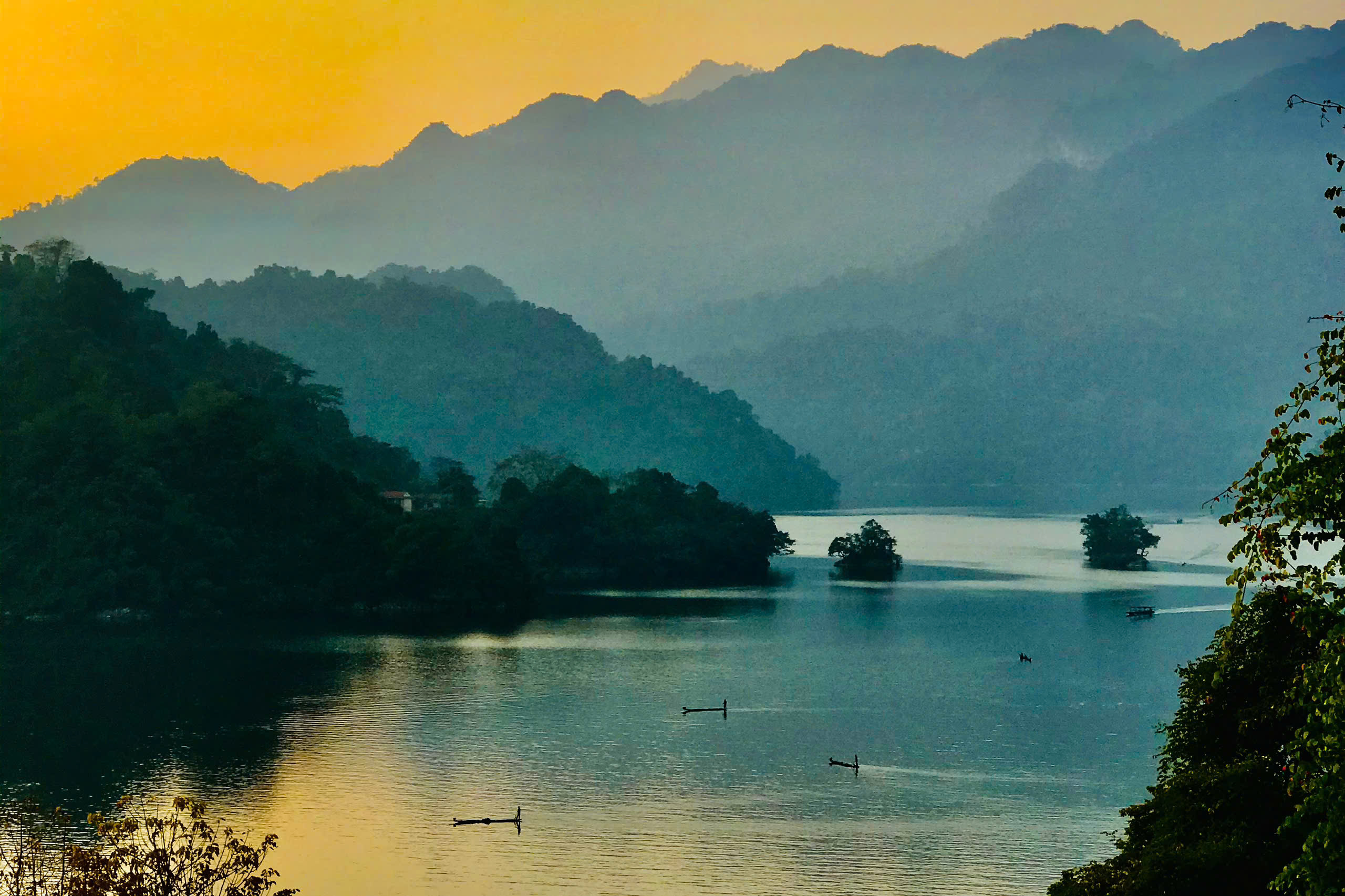 ba-be-lake-1