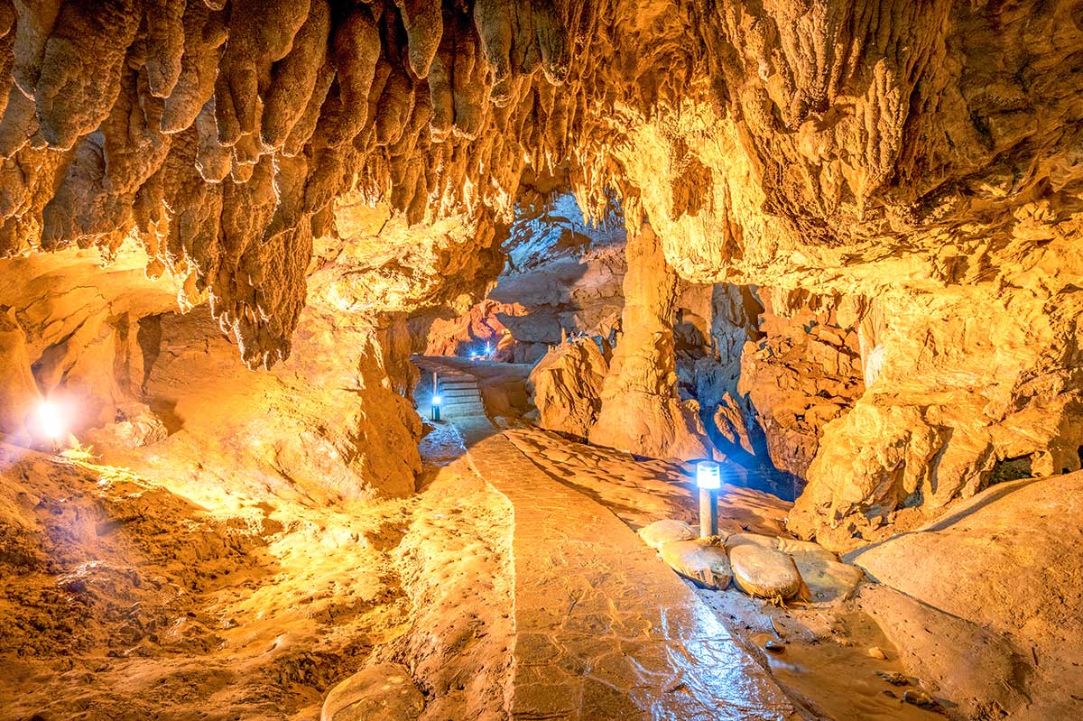 nguom-ngao-cave-6