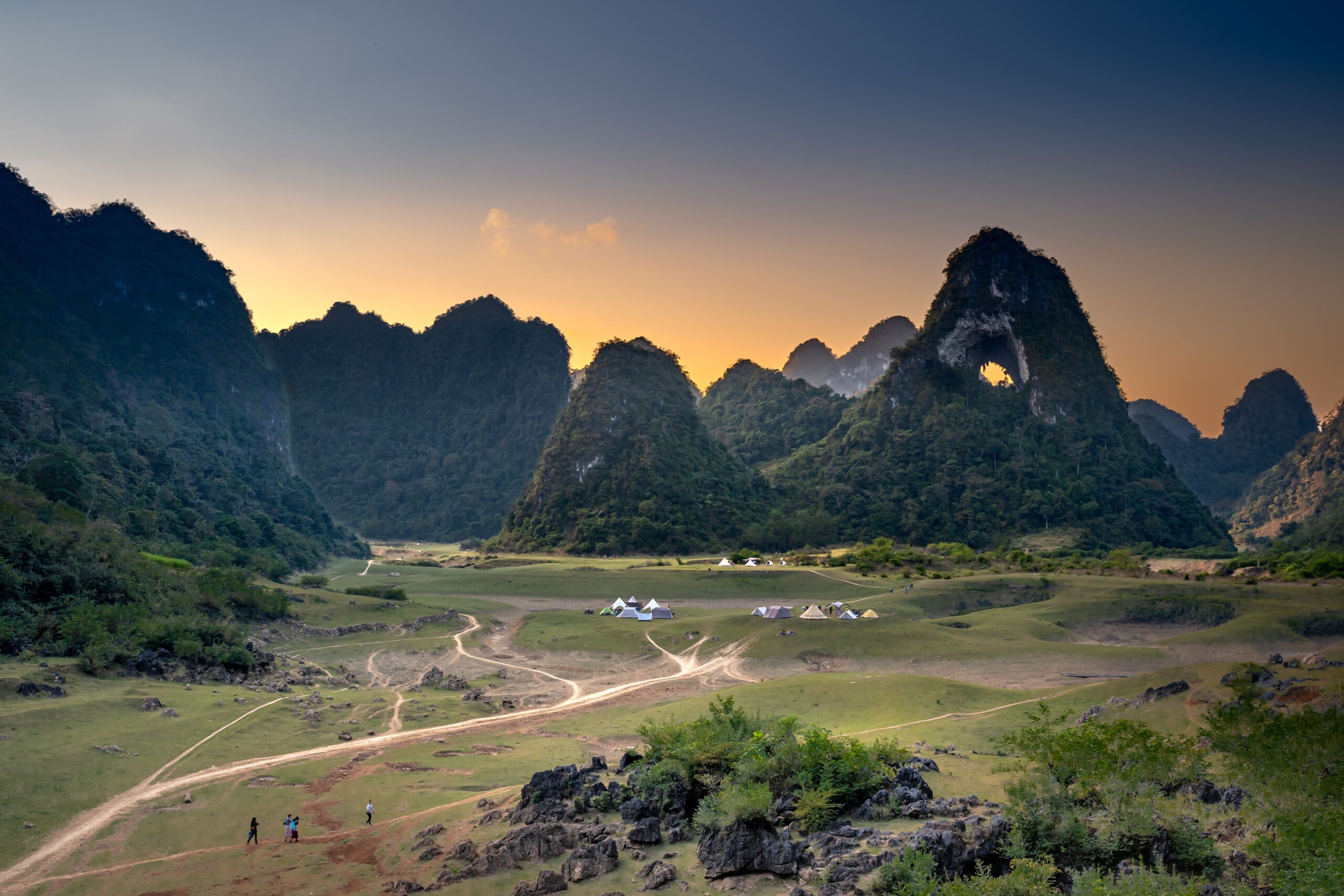 Angel Eye Mountain Planning Cao Bang Loop - Motorbike Tour with Easy Rider 2 days 1 night